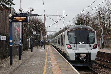 Great Northern class 717 train at Palmers Green station