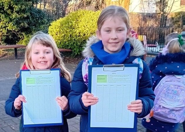 Two concerned schoolgirls call on supermarkets to reduce plastic packaging