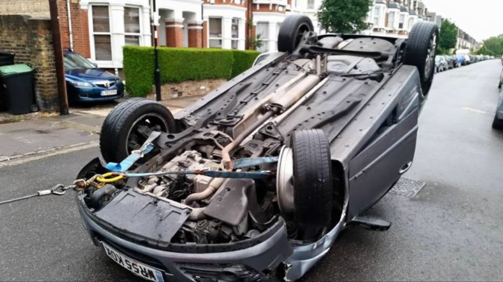 car on its roof in park avenue palmers green